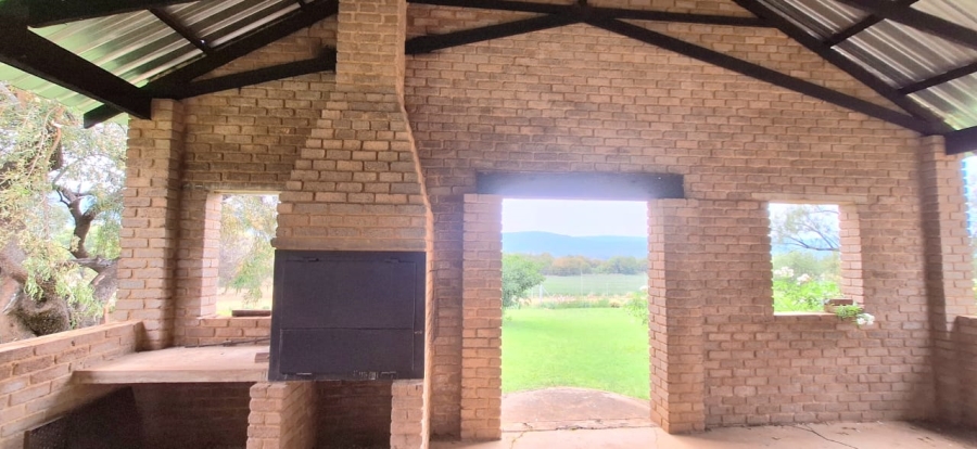 2 Bedroom Property for Sale in Swartruggens North West